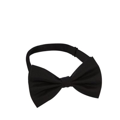 Black silk ready tied bow tie